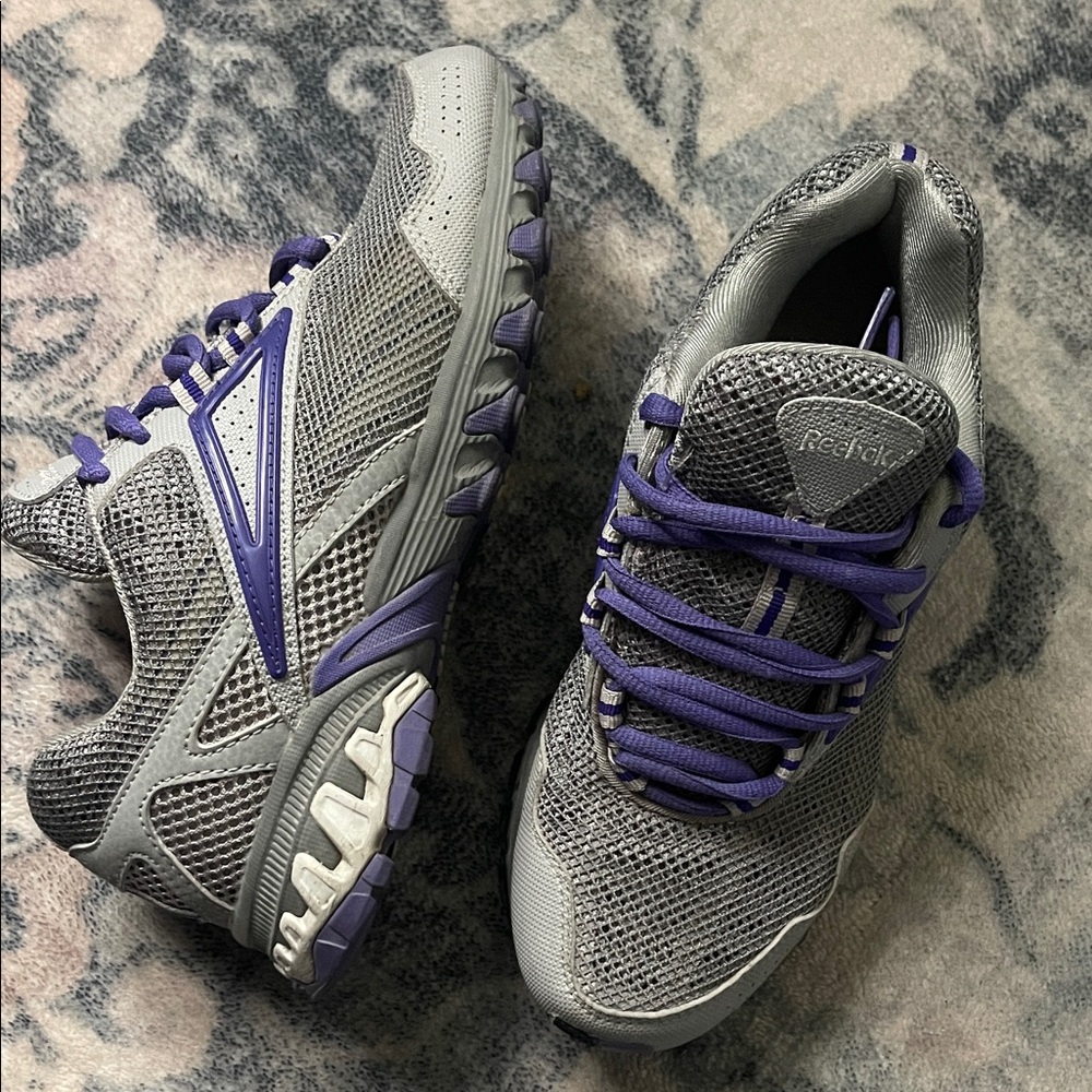 Reebok Women's Athletic Shoes in Gray and Purple
